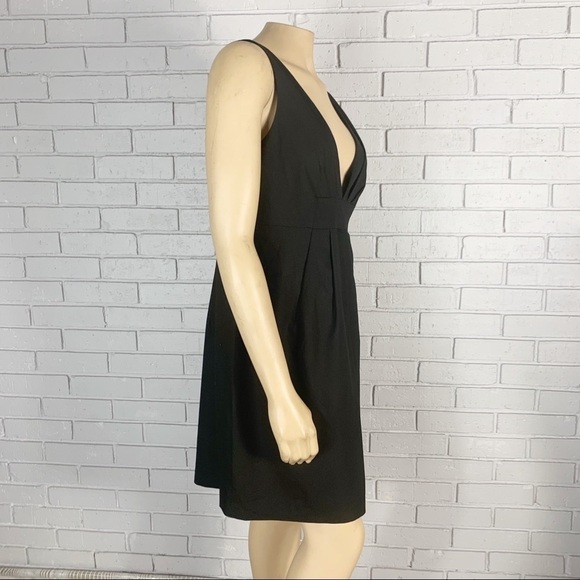 Laundry By Design Black Pleated V-Neck Dress - Picture 2 of 8